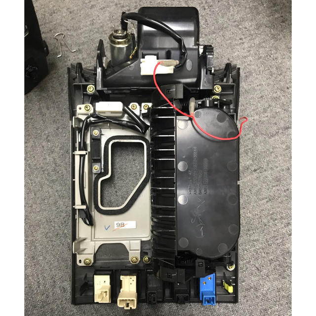 トヨタ(トヨタ)の18マジェスタ 値段交渉あり 自動車/バイクの自動車(カーナビ/カーテレビ)の商品写真