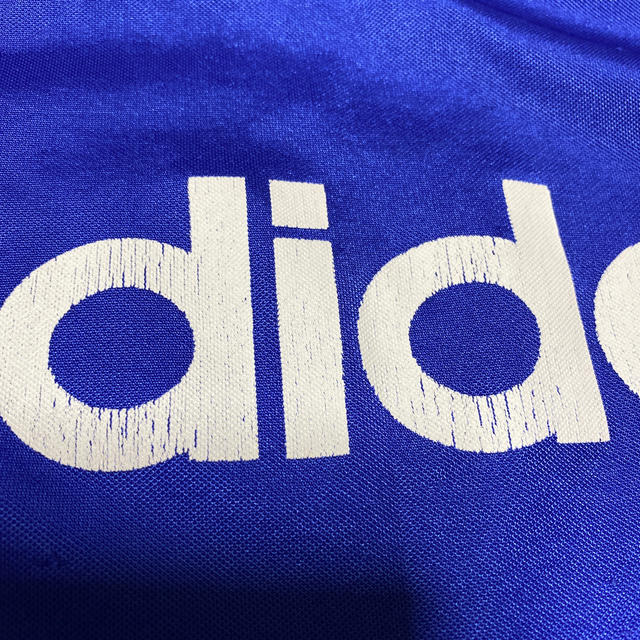 adidas(アディダス)のアディダスシャツ　　140  お値下げ キッズ/ベビー/マタニティのベビー服(~85cm)(シャツ/カットソー)の商品写真