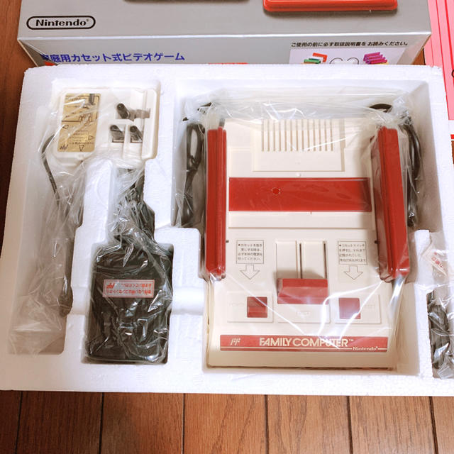 ファミリーコンピュータ - 《新品未使用》ファミリコンピューター 初代