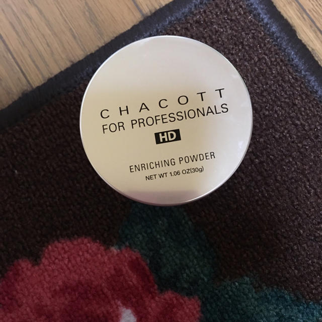 CHACOTT(チャコット)のチャコット クリアパウダー コスメ/美容のベースメイク/化粧品(フェイスパウダー)の商品写真
