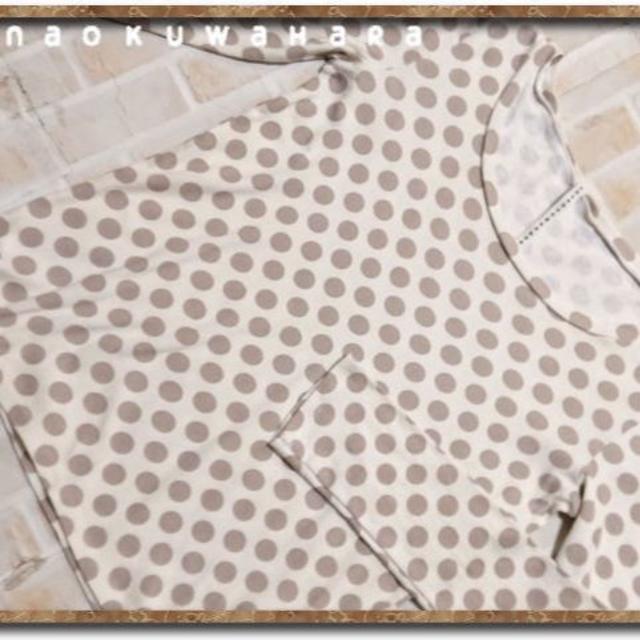 sunaokuwahara(スナオクワハラ)のスナオクワハラ　水玉カットソー　白×薄茶 レディースのトップス(カットソー(長袖/七分))の商品写真