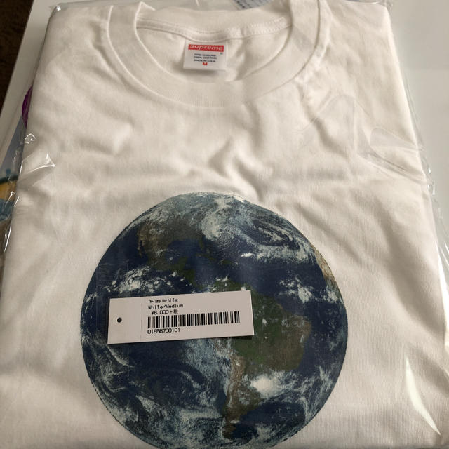 Supreme(シュプリーム)のSupreme The North Face One World Tee メンズのトップス(Tシャツ/カットソー(半袖/袖なし))の商品写真