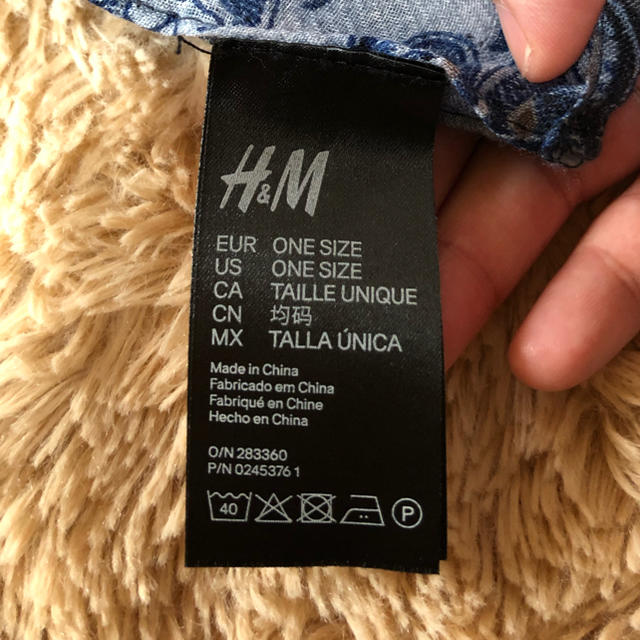 H&M(エイチアンドエム)のスヌード　H&M レディースのファッション小物(スヌード)の商品写真