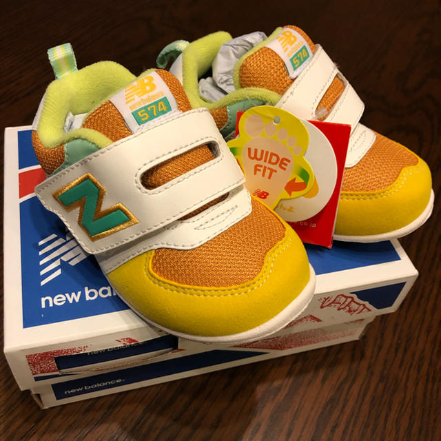 New Balance(ニューバランス)のニューバランス新品未使用13.5センチ キッズ/ベビー/マタニティのベビー靴/シューズ(~14cm)(スニーカー)の商品写真