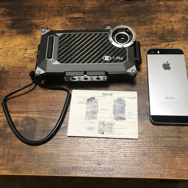 iPhone(アイフォーン)の☆TOMCATさん専用☆ iPhone5/5S/5C用　水中　ハウジング　カメラ スポーツ/アウトドアのスポーツ/アウトドア その他(マリン/スイミング)の商品写真