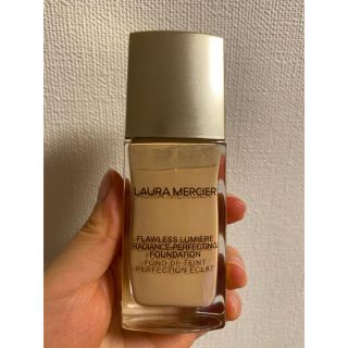 ローラメルシエ(laura mercier)のローラメルシエ ツヤ肌ファンデ　レア色2N1.5 Beige(ファンデーション)