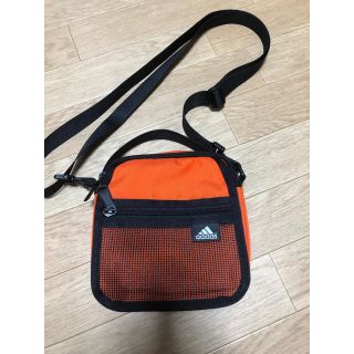 アディダス(adidas)の【美品】adidas ショルダーバッグ(ショルダーバッグ)