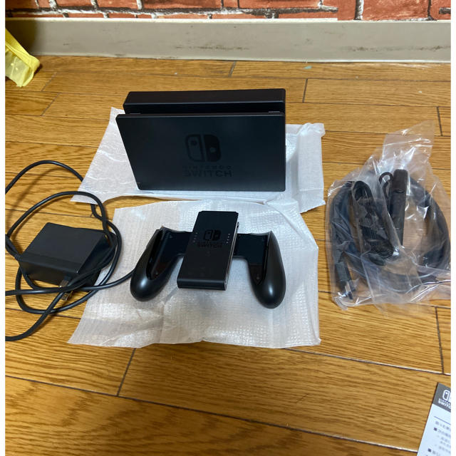 Switch  ドックなど付属品のみ 新品 純正品