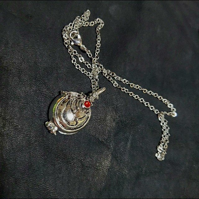 ROCKET pendanttop necklace