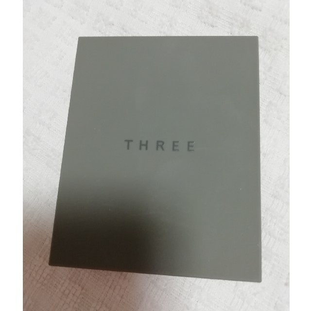 THREE(スリー)のスリー THREE シマリング グローデュオ 01 コスメ/美容のベースメイク/化粧品(チーク)の商品写真