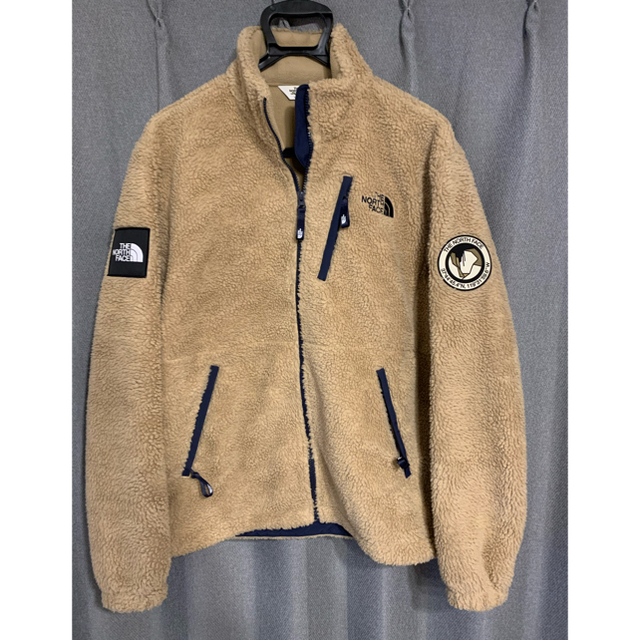 THE NORTH FACE(ザノースフェイス)のTHE NORTH FACE　ノースフェイス　リモ　フリース　ベージュL メンズのジャケット/アウター(その他)の商品写真