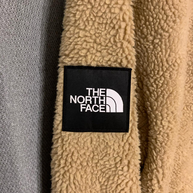 THE NORTH FACE(ザノースフェイス)のTHE NORTH FACE　ノースフェイス　リモ　フリース　ベージュL メンズのジャケット/アウター(その他)の商品写真