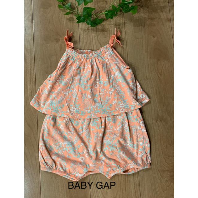 babyGAP(ベビーギャップ)のBaby Gap 美品　ロンパース 18〜24M キッズ/ベビー/マタニティのキッズ服女の子用(90cm~)(ワンピース)の商品写真