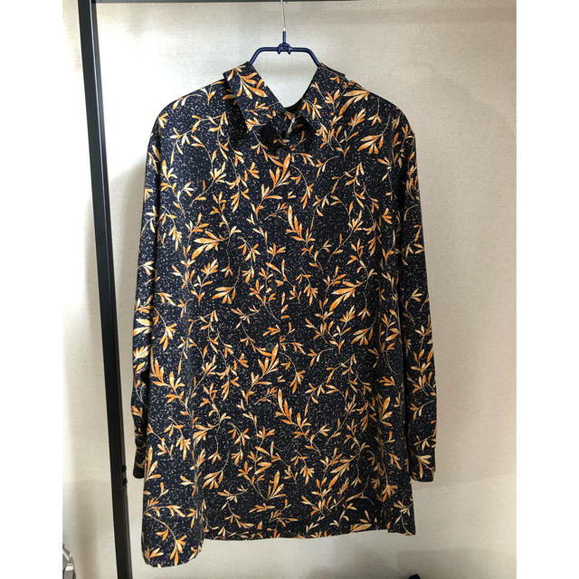 COMME des GARCONS(コムデギャルソン)の古着屋購入！　お洒落なアート柄デザインシャツ メンズのトップス(シャツ)の商品写真