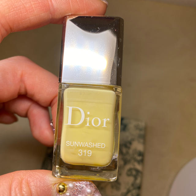 Dior(ディオール)のDior SUNWASHED  319 コスメ/美容のネイル(マニキュア)の商品写真