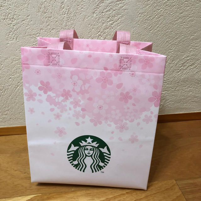 Starbucks Coffee(スターバックスコーヒー)の韓国　スターバックス  エコバッグ　桜　さくら レディースのバッグ(エコバッグ)の商品写真