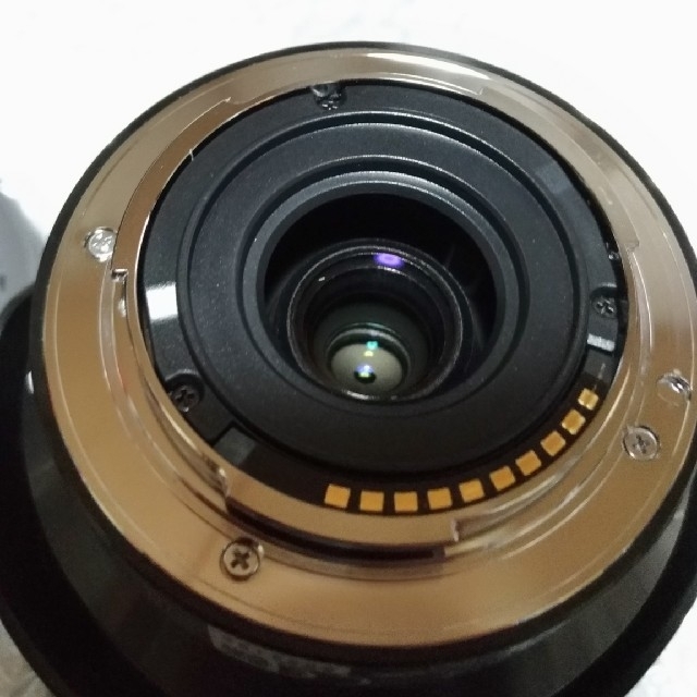 SONY(ソニー)のSONY　SEL1018　E10-18mm F4 OSS　α Eマウント スマホ/家電/カメラのカメラ(レンズ(ズーム))の商品写真