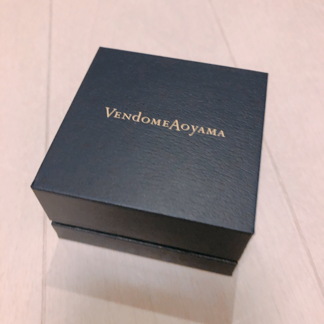 Vendome Aoyama(ヴァンドームアオヤマ)の美品　ヴァンドームアオヤマ　K10 ネックレス　ダイヤ レディースのアクセサリー(ネックレス)の商品写真