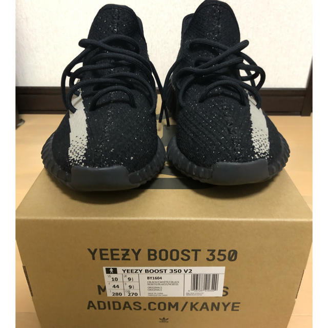 adidas(アディダス)のyeezy boost 350 V2 black white 28.0cm メンズの靴/シューズ(スニーカー)の商品写真