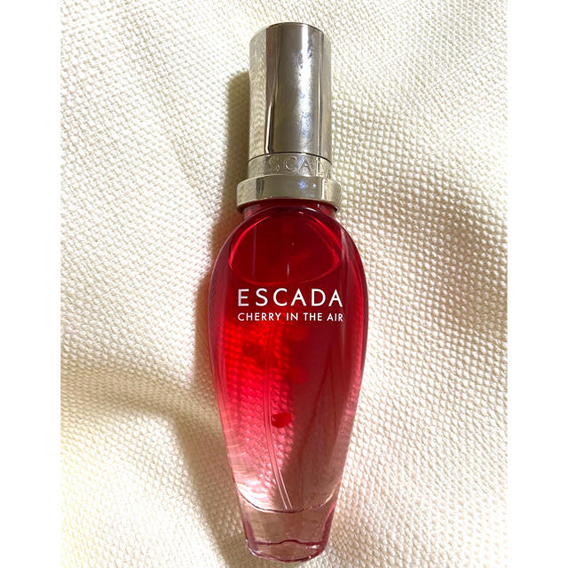 【廃盤品】ESCADA エスカーダ　チェリーインジエアー　30ml オードトワレ | フリマアプリ ラクマ