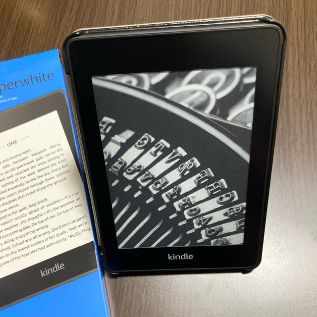 Kindle paper White ３２GB 10世代広告あり専用ケース付き 2