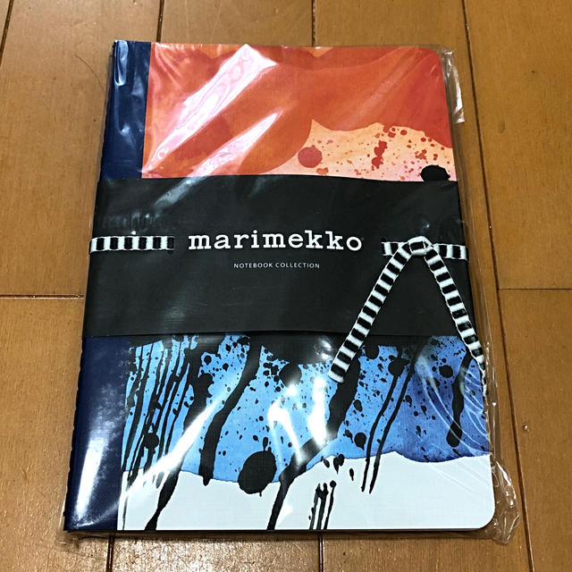 marimekko(マリメッコ)のマリメッコノート　セット エンタメ/ホビーの本(洋書)の商品写真