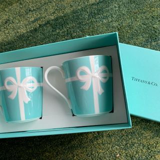 ティファニー(Tiffany & Co.)のTiffany マグカップ　2個セット(グラス/カップ)