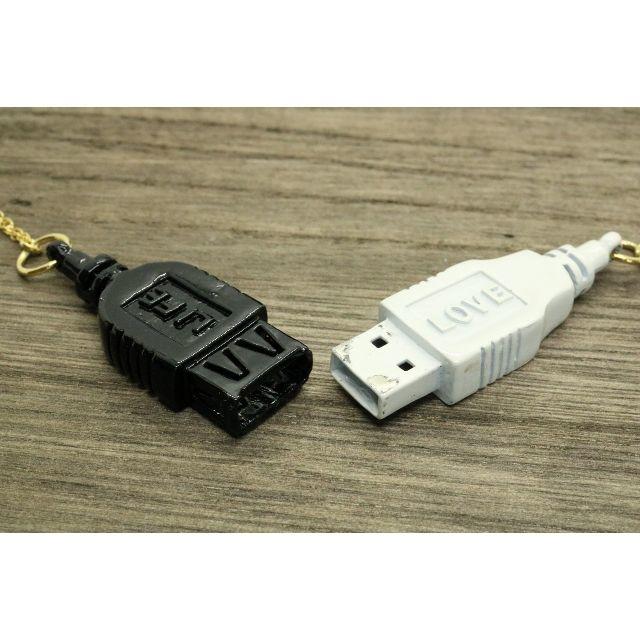 .efiLevol(エフィレボル)の【U75】.efilevol エフィレボル USB ネックレス モノクロ レディースのアクセサリー(ネックレス)の商品写真