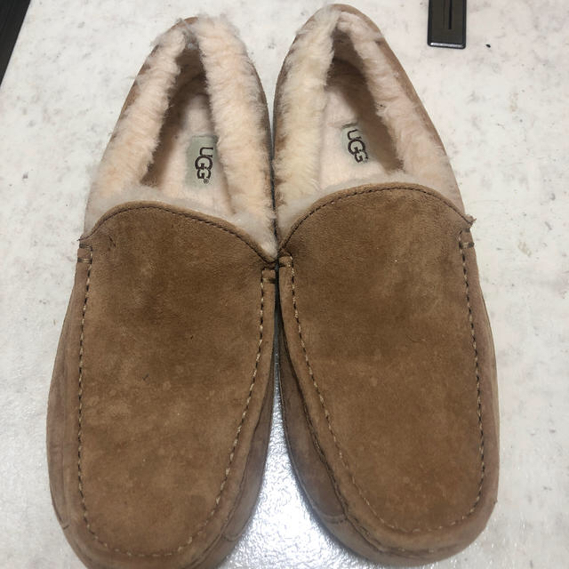 UGG(アグ)の【値引き👌🏾】UGG モカシン　 メンズの靴/シューズ(スリッポン/モカシン)の商品写真