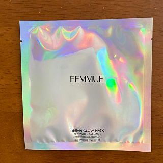 コスメキッチン(Cosme Kitchen)のFEMMUE DREAM GLOW MASK RR 1枚(パック/フェイスマスク)