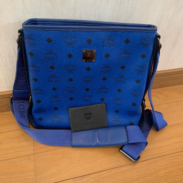 MCM(エムシーエム)のMCM ショルダーバッグ レディースのバッグ(ショルダーバッグ)の商品写真