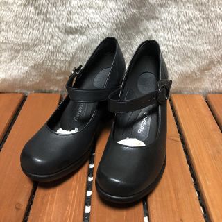 リゲッタ(Re:getA)のふく様   リゲッタ  ベルトパンプス  未使用  ブラック(ハイヒール/パンプス)