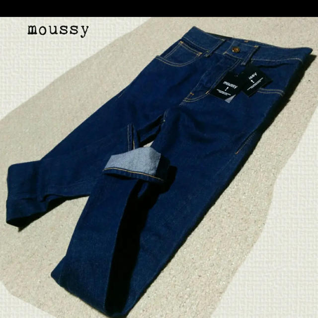 moussy(マウジー)の23インチ　マウジー3Dデニム レディースのパンツ(デニム/ジーンズ)の商品写真