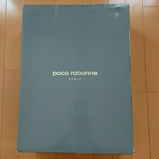 paco rabanne(パコラバンヌ)のアスラン様専用です　Paco rabianne  羽毛肌掛布団 インテリア/住まい/日用品の寝具(布団)の商品写真