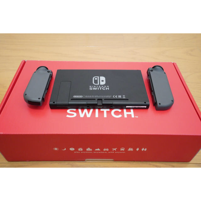 任天堂(ニンテンドウ)の中古 Nintendo Switch 旧型 エンタメ/ホビーのゲームソフト/ゲーム機本体(家庭用ゲーム機本体)の商品写真