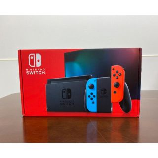 ニンテンドースイッチ(Nintendo Switch)の任天堂　スイッチ　本体　NINTENDO Switch 新品(家庭用ゲーム機本体)