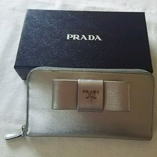 プラダ(PRADA)のPRADA 長財布(財布)