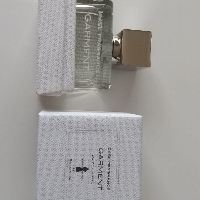 ガーメント ベースフレグランス ホワイト コスメ/美容の香水(ユニセックス)の商品写真