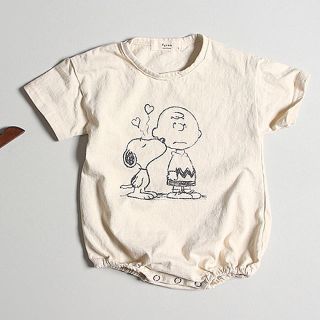 スヌーピー  ロンパース　半袖　新品送料無料　子供服(ロンパース)