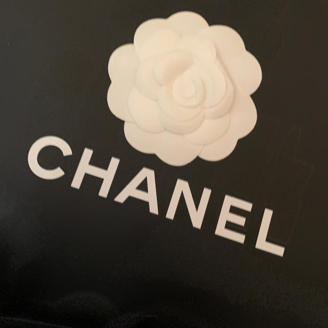 CHANEL(シャネル)のCAHNEL シャネル　ショッピングバッグ　4枚 レディースのバッグ(ショップ袋)の商品写真