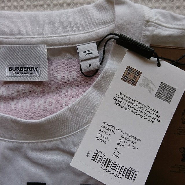 BURBERRY・新品・Ｔシャツ白Ｓホースフェリー ・バーバリー