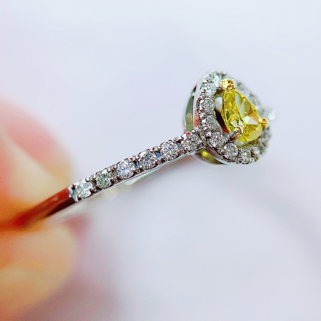 ★一粒0.148ct★ファンシーイエロー✨ダイヤモンドプラチナリング指輪 レディースのアクセサリー(リング(指輪))の商品写真