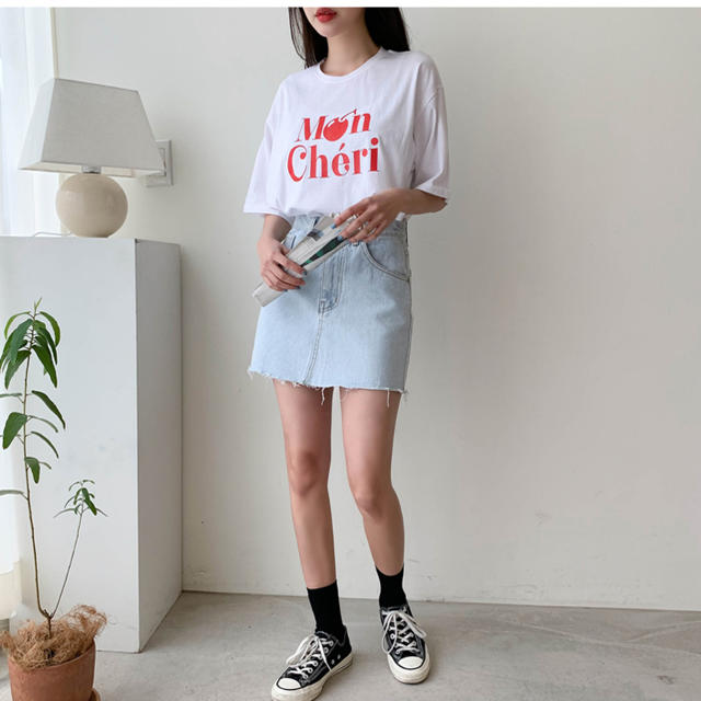 ソニョナラ CHERI ロゴTシャツ 黒 レディースのトップス(Tシャツ(半袖/袖なし))の商品写真