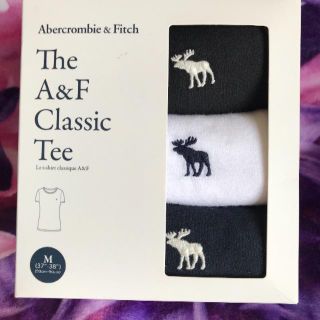 アバクロンビーアンドフィッチ(Abercrombie&Fitch)の☆Abercrombie&Fitch☆最新作・新品・未使用☆Tシャツ3点セット☆(Tシャツ(半袖/袖なし))