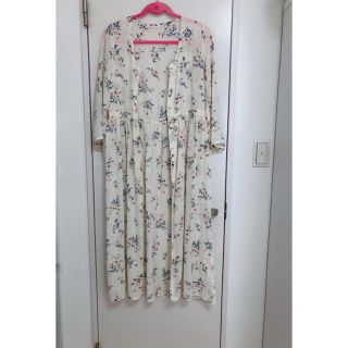 バイバイ(ByeBye)の花柄シャツワンピース　花柄ワンピースロングカーディガン薄手(ロングワンピース/マキシワンピース)