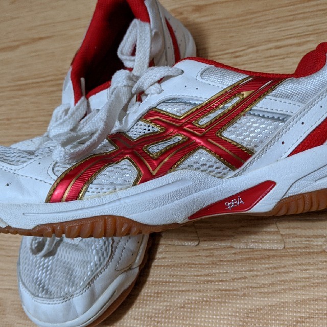 asics(アシックス)のアシックススポーツシューズ レディースの靴/シューズ(スニーカー)の商品写真