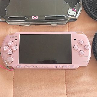 プレイステーション(PlayStation)のPSP 4 (携帯用ゲームソフト)