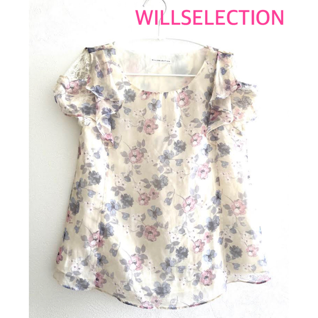 WILLSELECTION(ウィルセレクション)のWILLSELECTION ウィルセレクション　花柄肩レース透かしブラウス　半袖 レディースのトップス(シャツ/ブラウス(半袖/袖なし))の商品写真