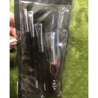 ジェーエスジー(JSG)の新品未開封　非売品　ワミレス　メイクブラシセット(コフレ/メイクアップセット)