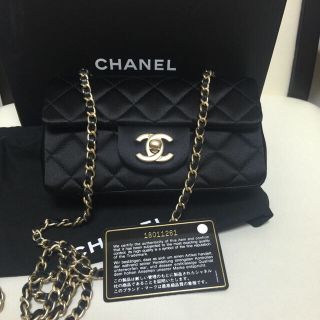 シャネル(CHANEL)の極美品シャネル♡希少サテンミニマトラッセ(ショルダーバッグ)